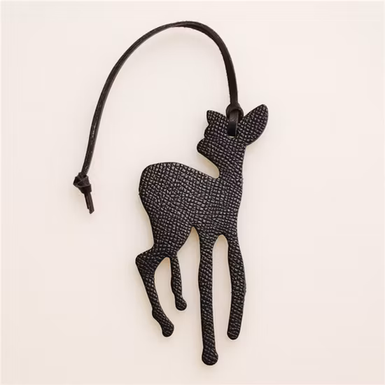 Ea163 Benutzerdefinierter Anhänger mit Markenlogo aus Leder, inspiriert von süßer Handtasche, Luxustasche, Designer-Großhandelsanhänger